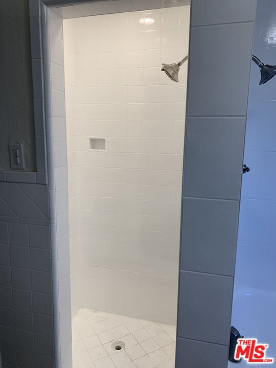 Foto del edificio - 627 W 79th St