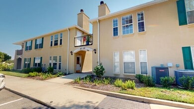 Building Photo - 211 Jardin De Mer Pl