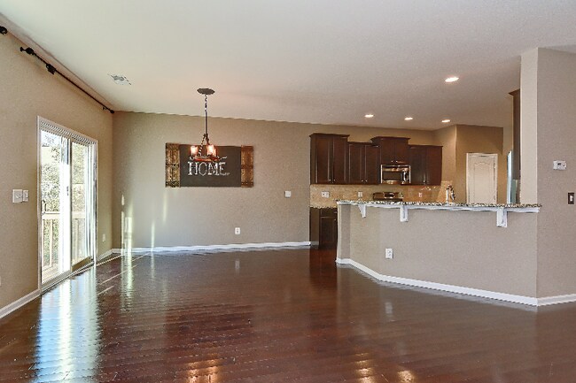 Building Photo - 1135 Wainscott Dr