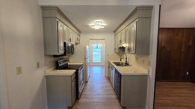 Foto del edificio - 4328 Cheviot Dr