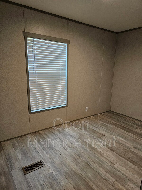 Foto del edificio - 16 English Village Park