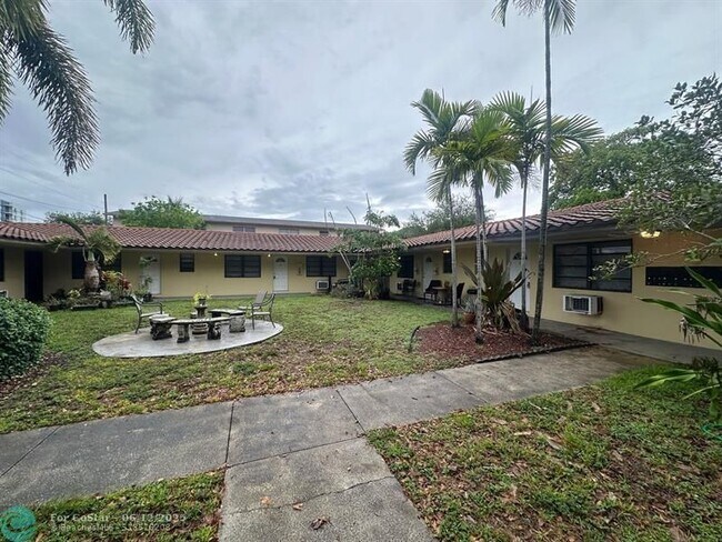 Foto del edificio - 530 N 20th Ave