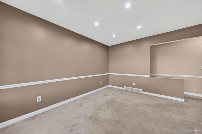 Foto del edificio - 11223 Hemlock Dr