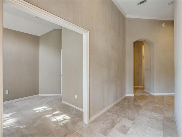 Foto del edificio - 615 Quail Run Dr