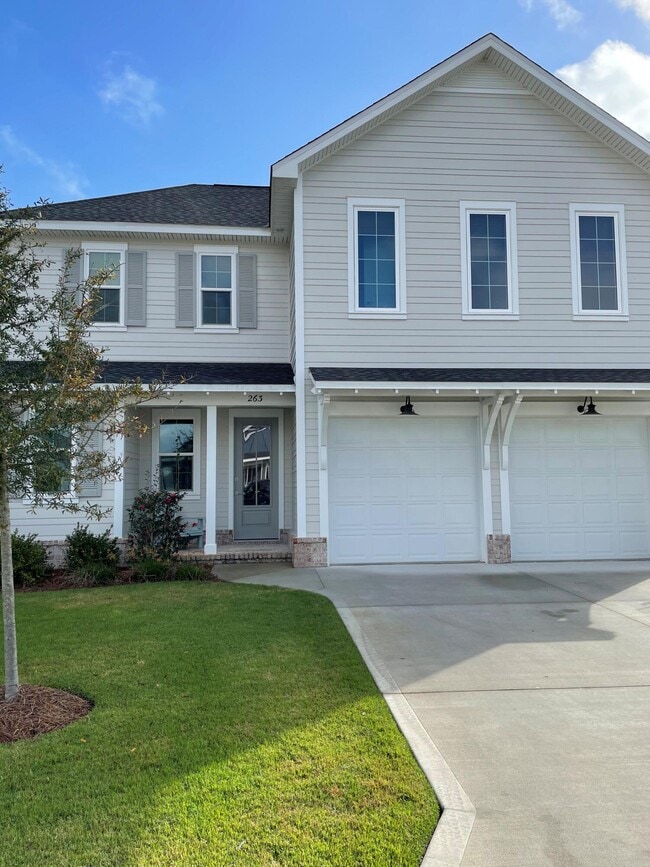 Building Photo - 263 Windrow Way