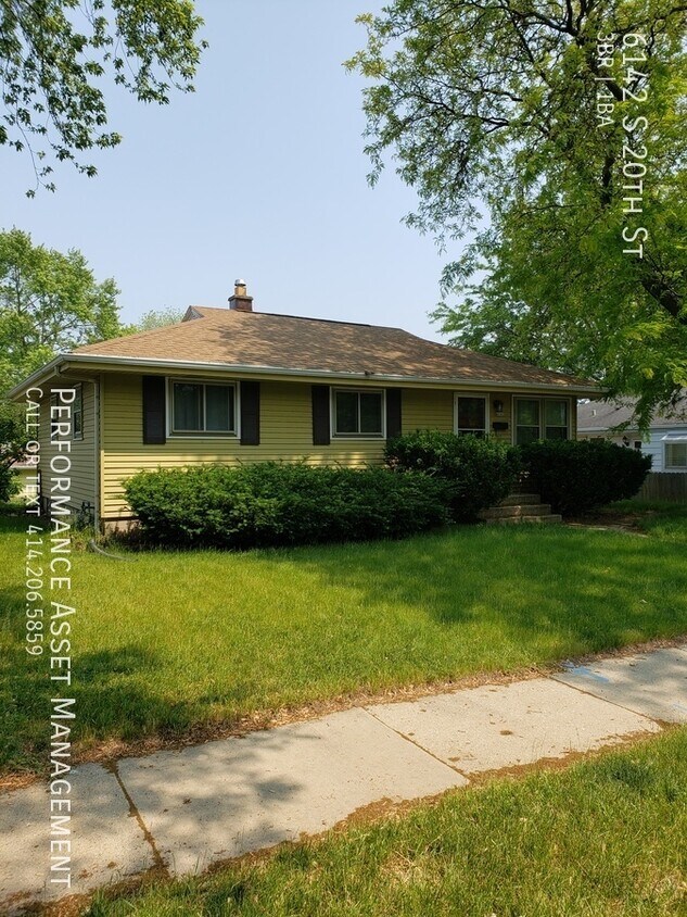Primary Photo - Beautiful 3 bedroom Home