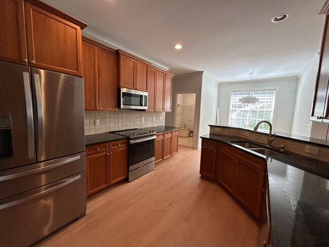 Foto del edificio - Oak Ridge at Plantation Landing | 4 Bedrooms, 3 Baths