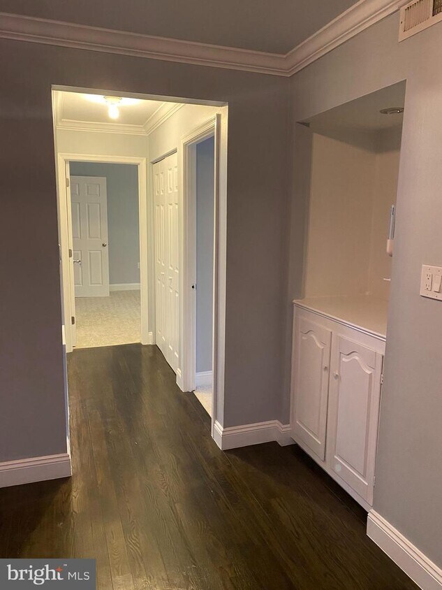 3370 Woodburn Rd Unit 32, Annandale, VA 22003 Room for Rent in