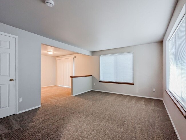 Foto del edificio - 417 Pine Ave