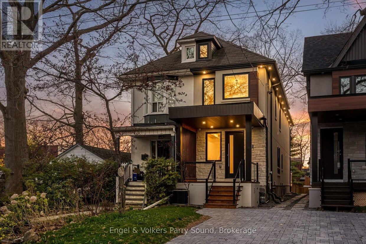 Primary Photo - 230 Willow Ave