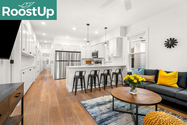 Building Photo - Furnished Bedroom with Private Bath in Jamaica Plain