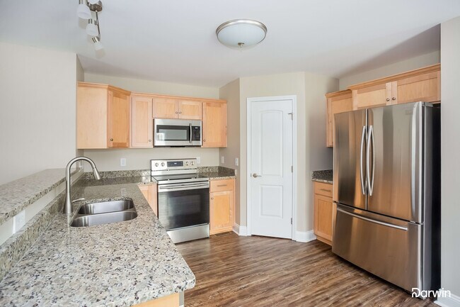 Building Photo - 324 Rowan Mill Road, Salisbury, NC 28147