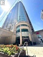 Building Photo - 234 Rideau St
