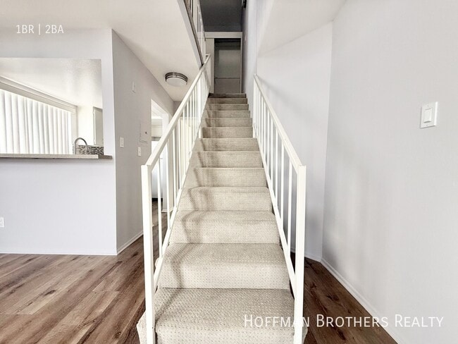 Building Photo - 3759 S Canfield Ave