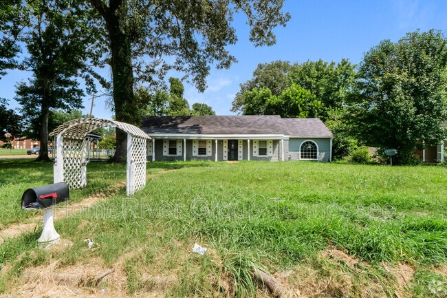 Building Photo - 5080 Fernleaf Ave