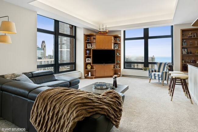 Foto del edificio - 675 N McClurg Ct
