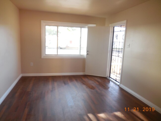 Foto del edificio - 3222 Clairemont Mesa Blvd