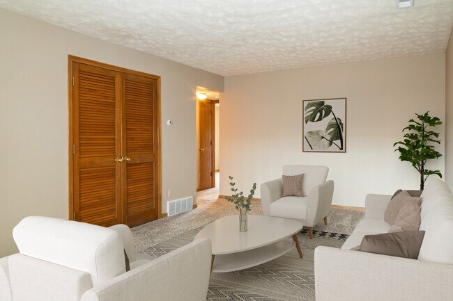 Foto del edificio - Woodland Pines