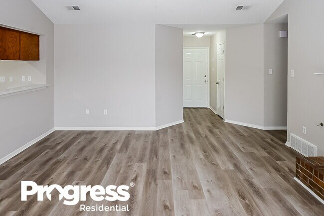 Foto del edificio - 885 Acorn Cove