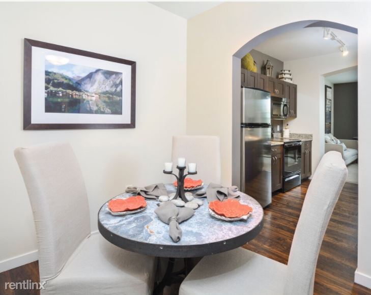 Foto principal - 9608 E Iliff Ave