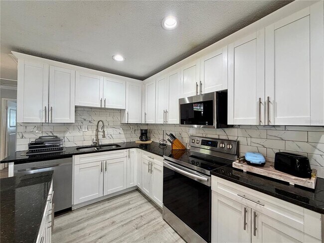 Foto del edificio - 3926 W Cherry St