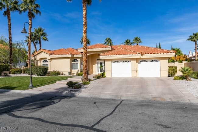 Foto del edificio - 8706 Mesa Madera Dr