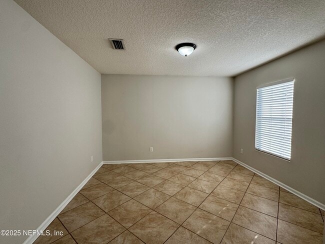 Foto del edificio - 11273 Silver Key Dr