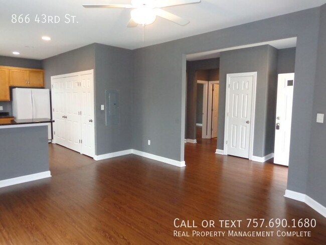 Foto del edificio - 6 BR, 3.5BA 2,072DF newly constructed home...