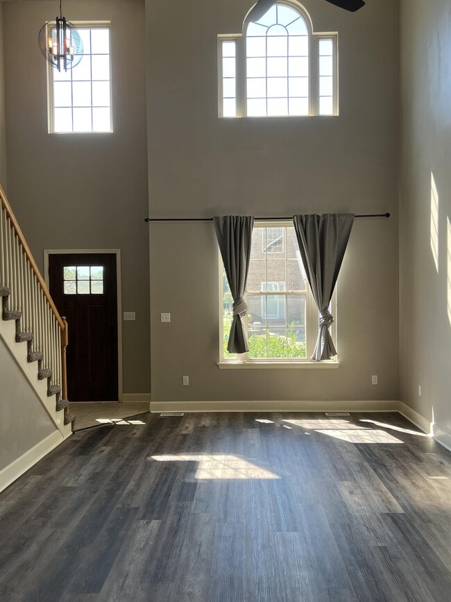 Building Photo - 1225 Dustins Way
