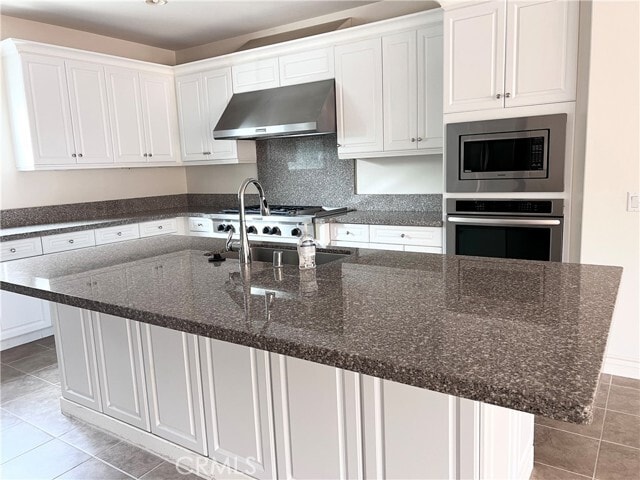 Building Photo - 124 Coyote Brush