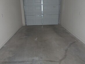 Building Photo - 2810 Windmill Ct