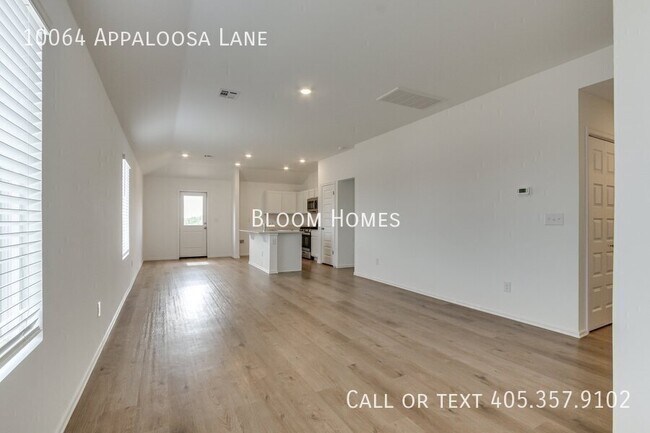 Foto del edificio - 10064 Appaloosa Ln