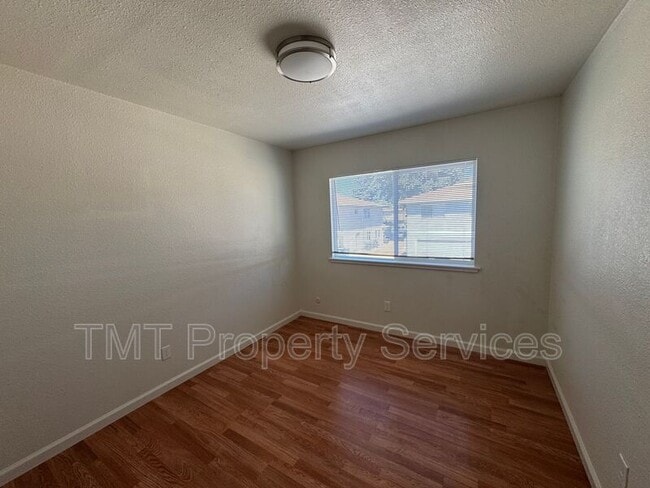 Building Photo - 4359 Shining Star Dr