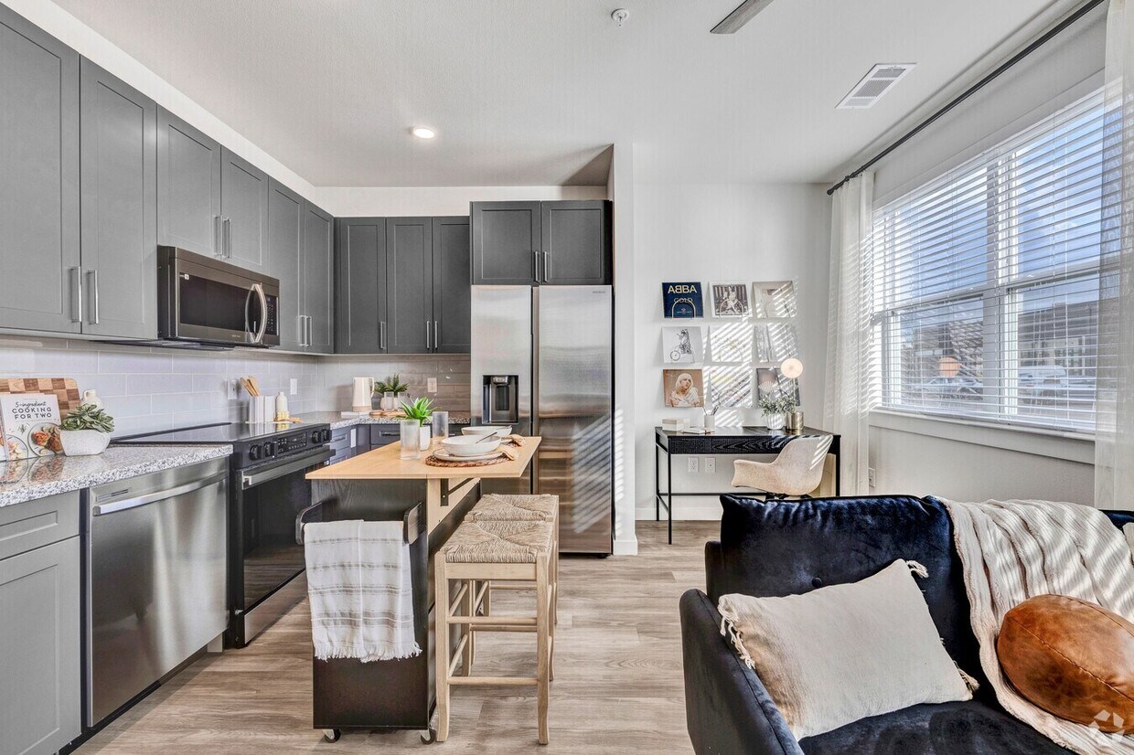 Foto principal - Stylish Studio Living Steps from It All – ...