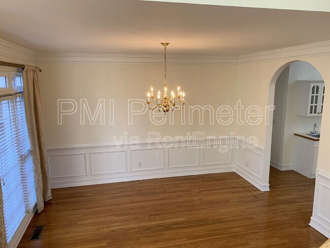 Foto del edificio - 389 Bridgebrook Ln SW