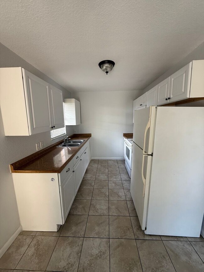 Foto del edificio - 2512 51st Ave Terrace W