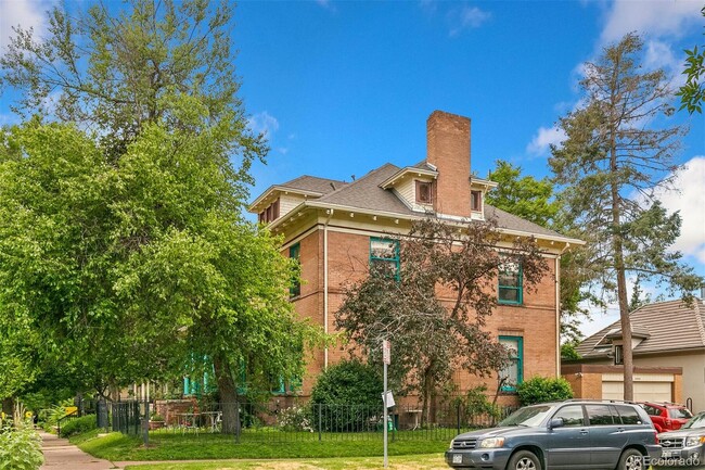 Building Photo - 1081 N Marion St