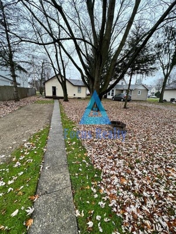 104 Hoover St, Newark, OH 43055 House Rental in Newark, OH