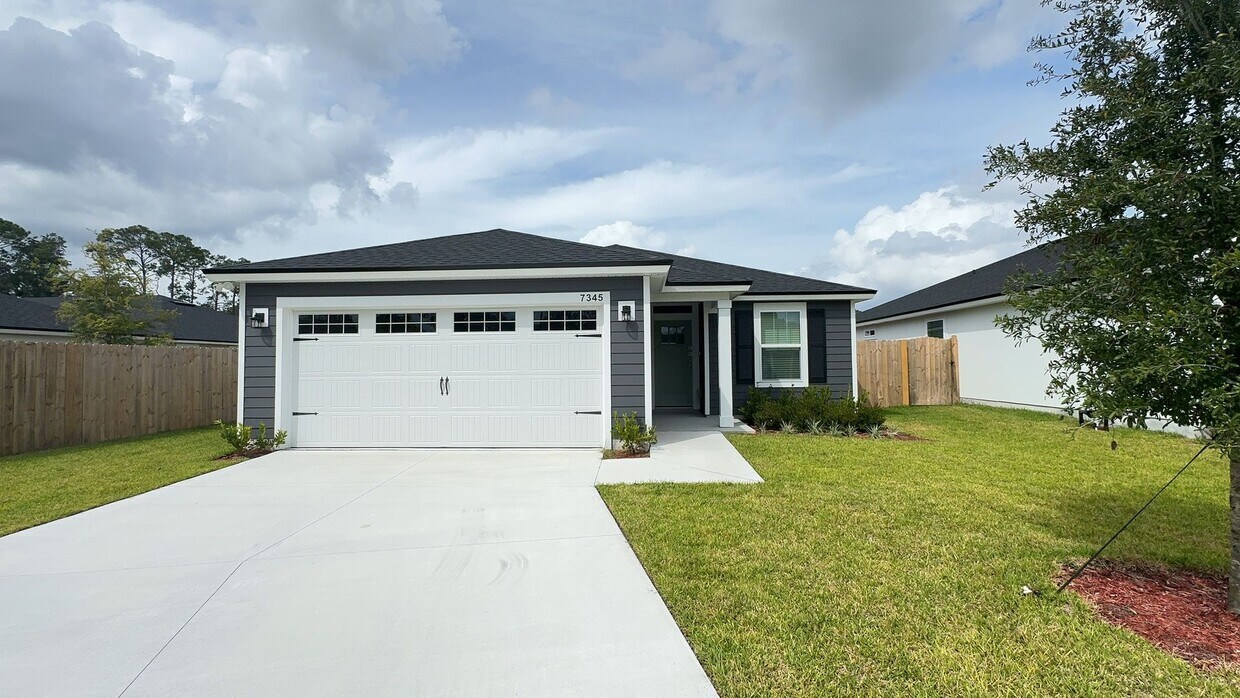 4 BR 2 BA BRAND NEW HOME- Suncoast Crossing - 4 BR 2 BA  BRAND  NEW HOME- Suncoast Crossing