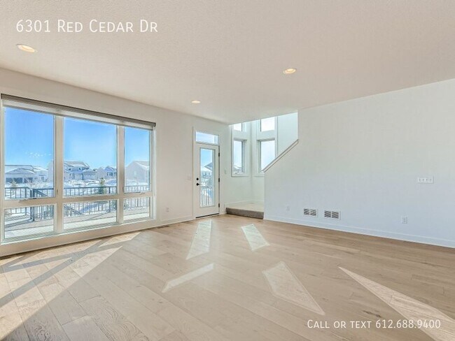 Building Photo - 2022 Build! 3 Bed 2.5 Bath Robert Thomas B...