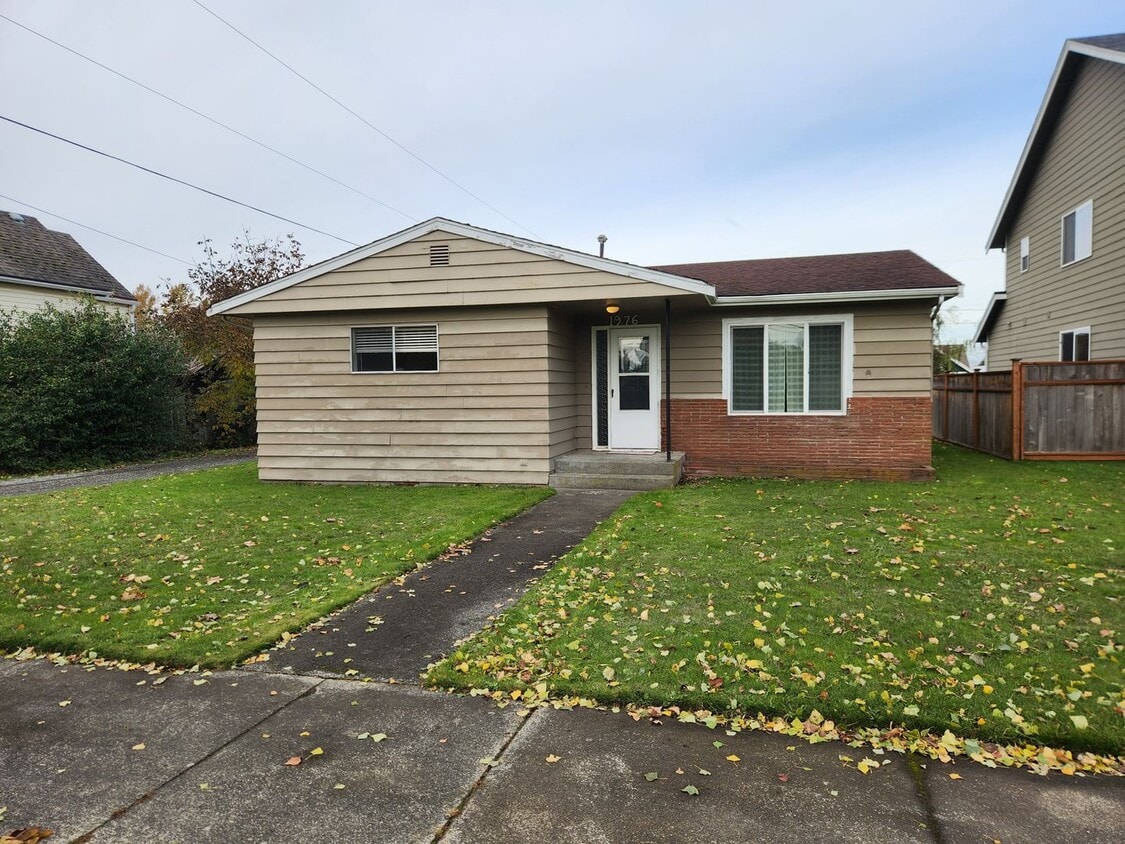 1976 Somerset St, Ferndale, WA 98248 House Rental in Ferndale, WA