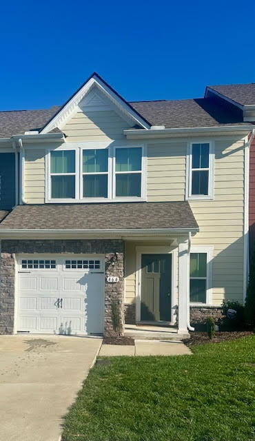 Building Photo - Spacious Townhome Offering Comfort, Style, and Prime Nashville Convenience