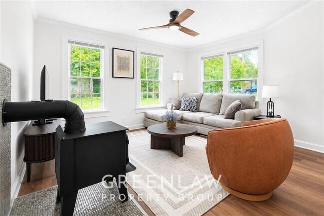 Foto del edificio - 1177 Morley Ave SE