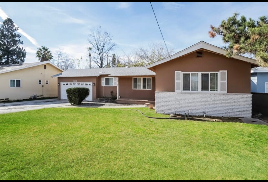 11970 2nd St, Yucaipa, CA 92399 House for Rent in Yucaipa, CA