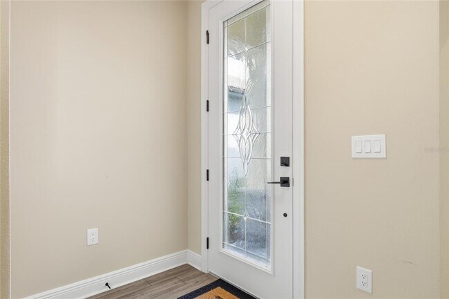 Foto del edificio - 7745 Somersworth Dr