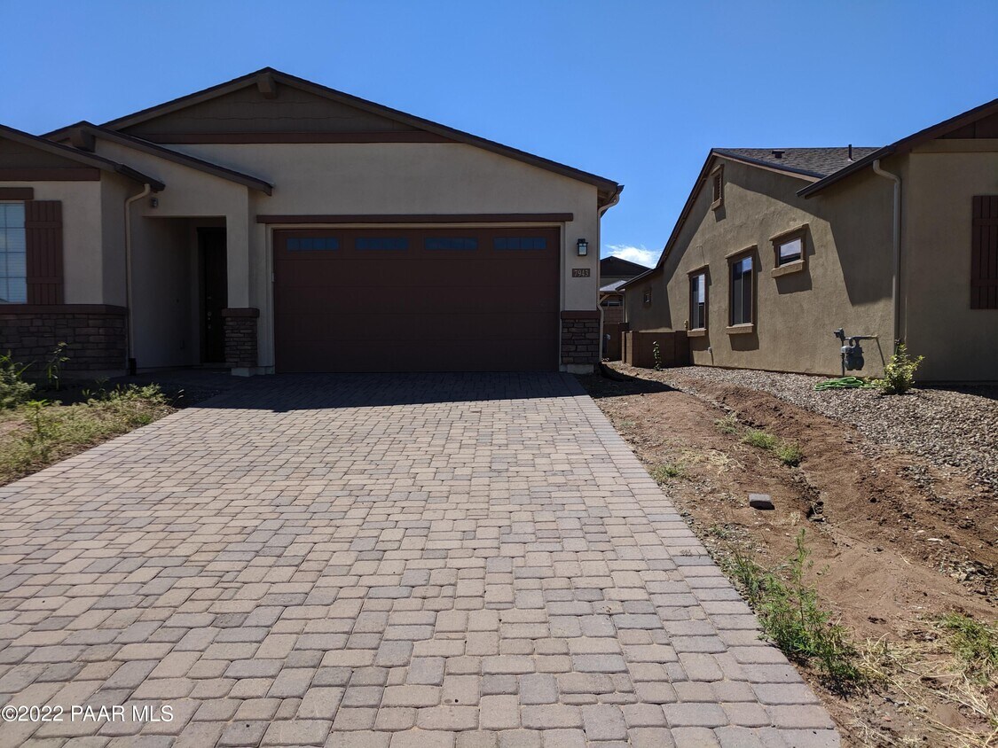 7943 E Hideaway Fls Ct, Prescott Valley, AZ 86315 House Rental in