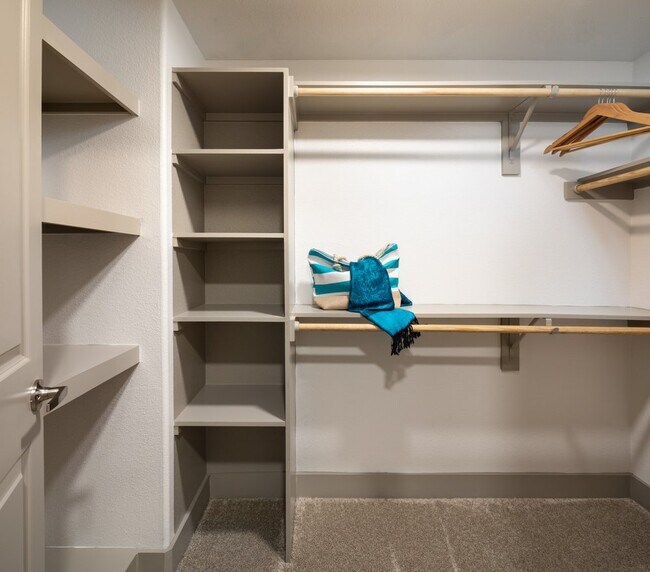 Building Photo - Living with Smile: Two-Bedroom Apartment w...