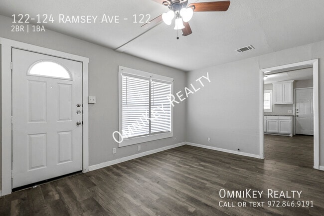 Building Photo - 122-124 Ramsey Ave-122