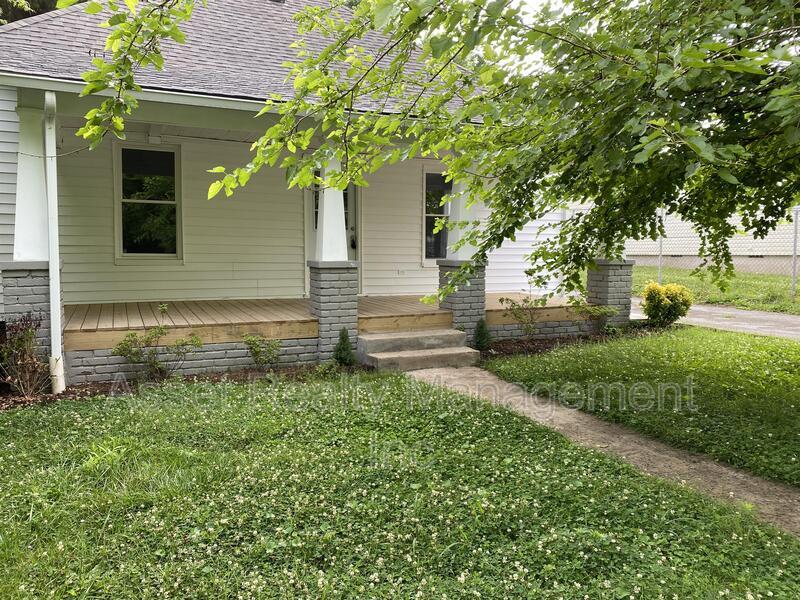 Primary Photo - 2630 Copeland St