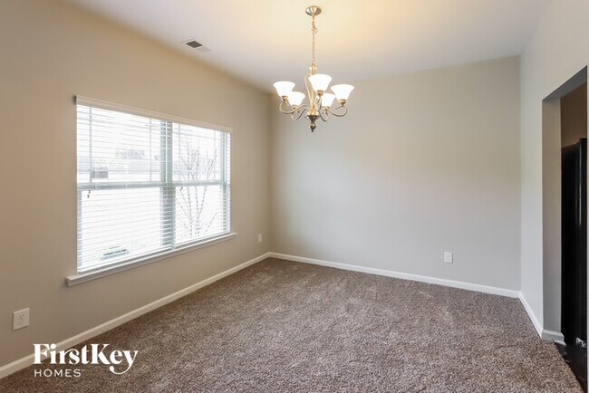Building Photo - 734 Galveston Way